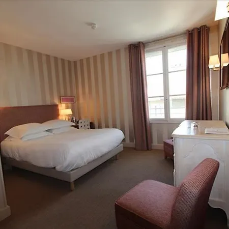 Cezanne Boutique-hotel 4*